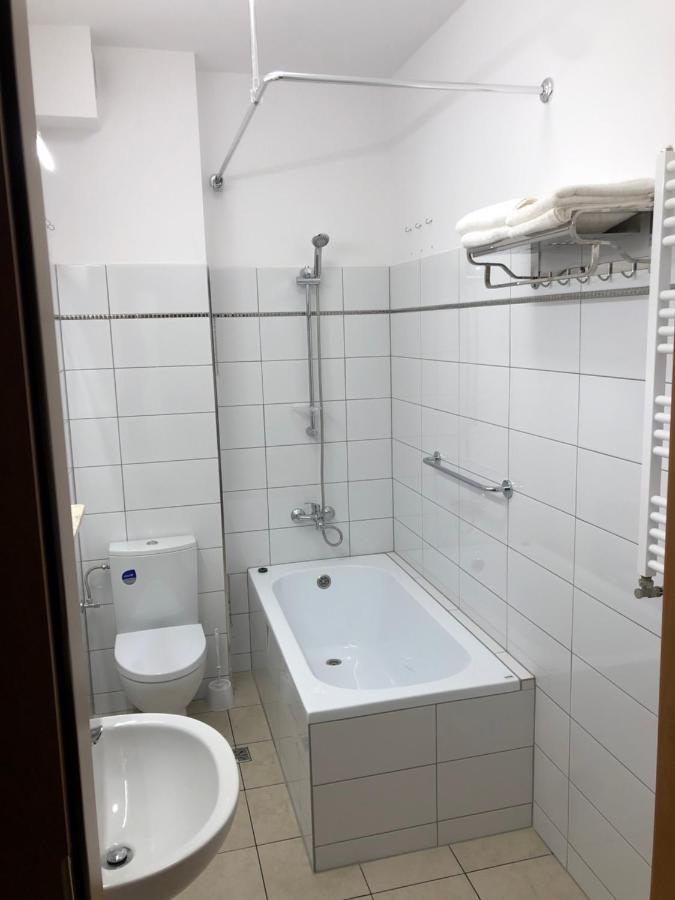 Apartamenty Jn Poznan Rzeczna 4 Ngoại thất bức ảnh